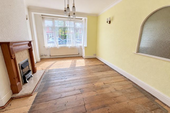 Manor Way, Mitcham photo 4