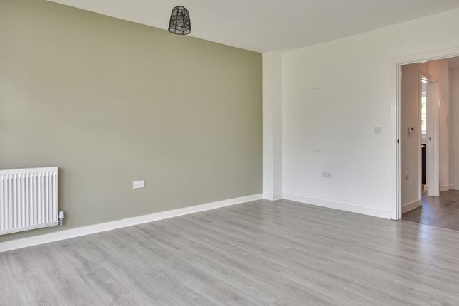 7, Acorn Grove, Dunmow photo 4