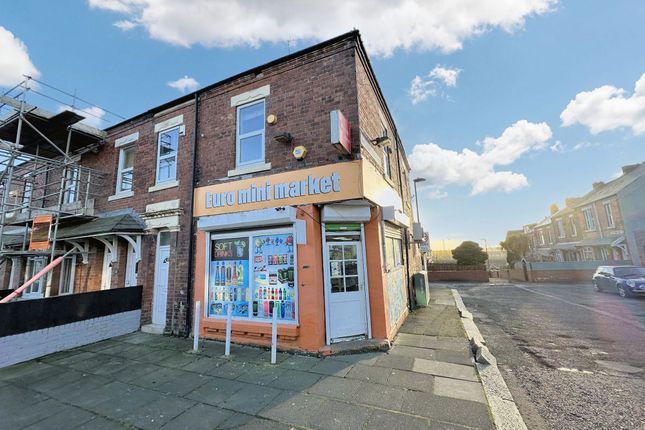 Retail premises to let in Northumberland Terrace, Wallsend