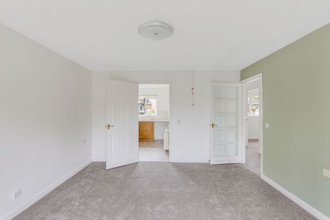 7 Cooke Close, Nottingham photo 3