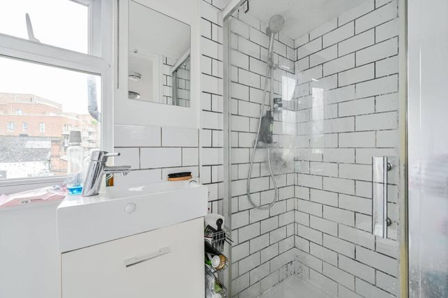 Thumbnail End terrace house to rent in Belford Grove, Woolwich, London
