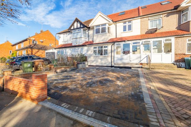 Thumbnail Terraced house for sale in Stayton Road, Sutton