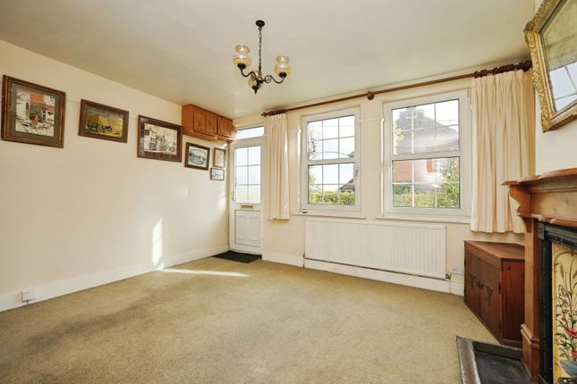 5, Robus Terrace Canterbury Road, Lyminge, Folkestone photo 2