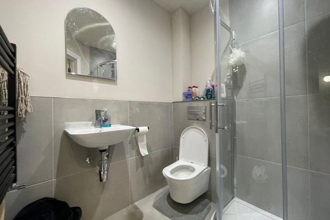 18, Severn Street , Leicester photo 5
