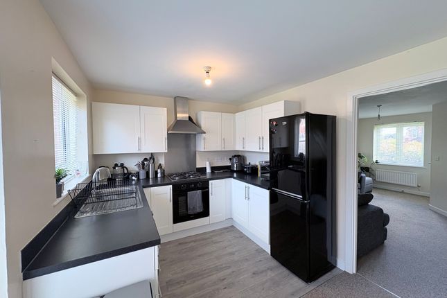 90, Rudman Park, Chippenham photo 2