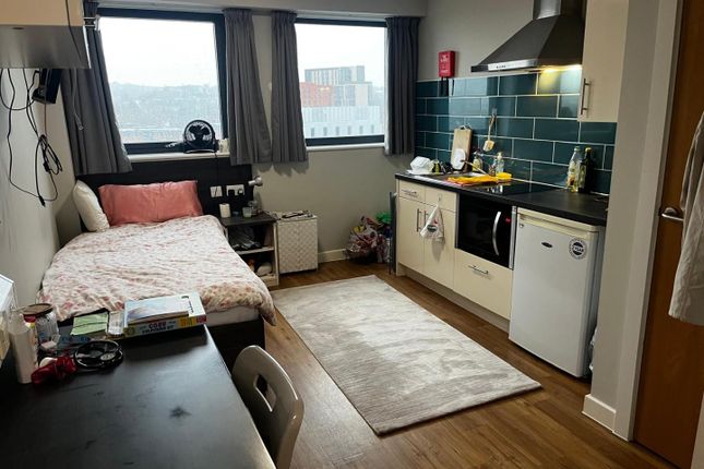 Soverign House, 9-08, 110 Queen Street, Sheffield photo 4