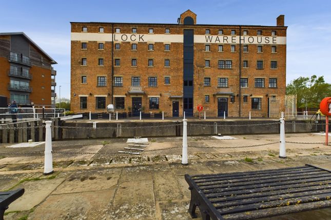 Flat for sale in Lock Warehouse, Severn Road, Gloucester