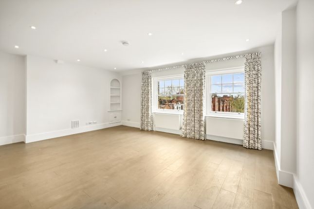 Thumbnail Flat to rent in Harrogate House, 29 Sloane Square