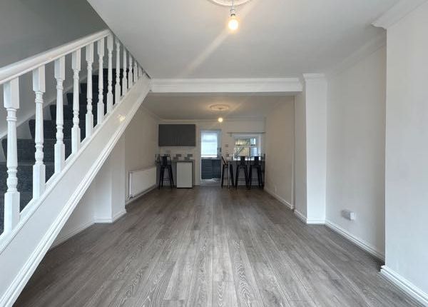 22 Tillery Street, Abertillery photo 2