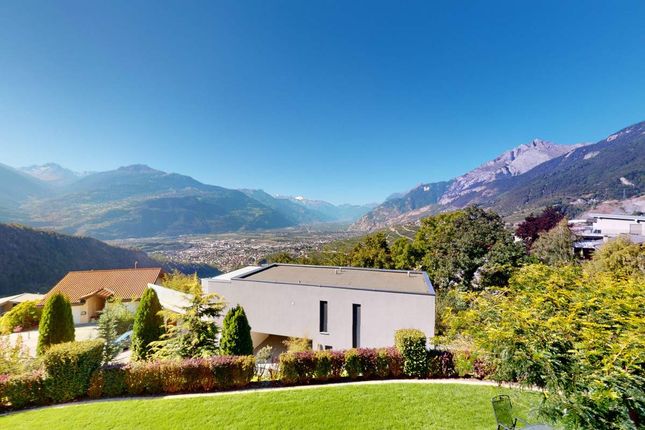 Villa for sale in Savièse, Canton Du Valais, Switzerland