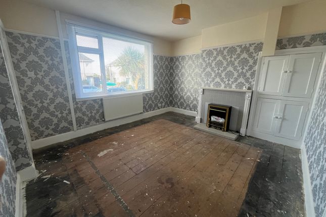 7, Pengwarras Road, Camborne photo 3
