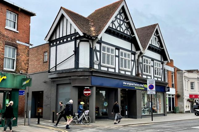 Thumbnail Retail premises to let in 32-33 Market Place, Wokingham, Berkshire