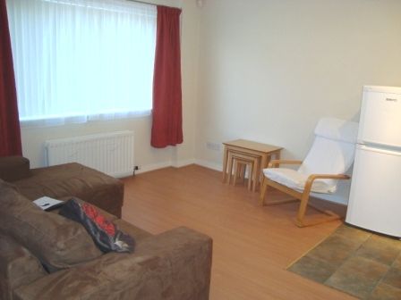 1 bed flat to rent in Donegall Mews, Belfast BT12