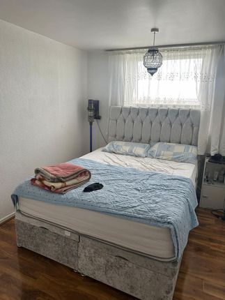 Brookbank, Turkey Street, Enfield , Enfield photo 4