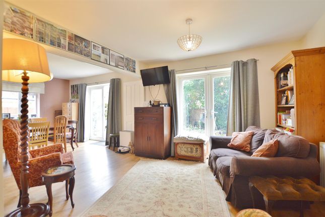 31, Merton Road, Berkshire photo 2