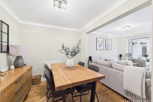 14, Stirling Way, Welwyn Garden City photo 4