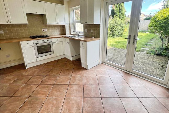 22, Stephenson Drive, Wolverhampton photo 3