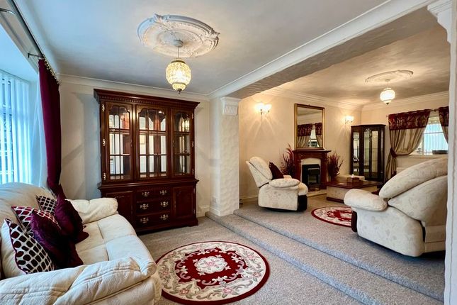9, Ash Grove, Scunthorpe photo 4
