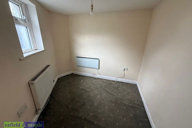 4, Ridge Road, Burnley photo 4