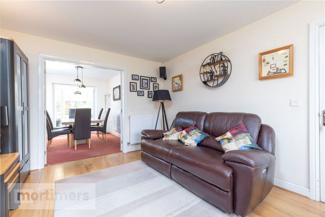 18, Bluebell Way, Lancashire photo 4