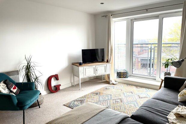 Flat to rent in 265 Palatine Road, Manchester