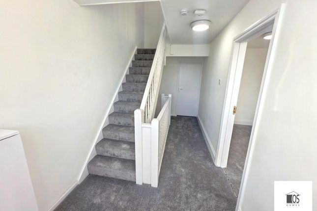 Russell Road, Tilbury photo 2