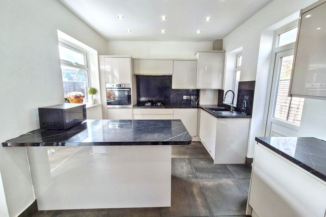 3-bed other on 11, Ravensworth Terrace, Jarrow, £180,000