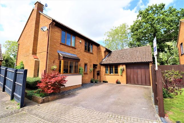 Thumbnail Detached house for sale in Thirsk Gardens, Bletchley, Milton Keynes