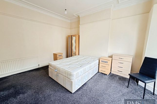30 & 32, Grosvenor Gardens, Newcastle Upon Tyne photo 5