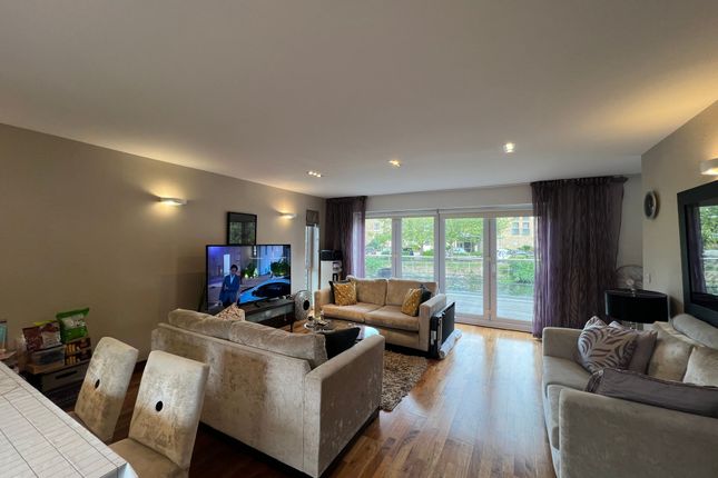2 Kings Mill Way, Uxbridge photo 4