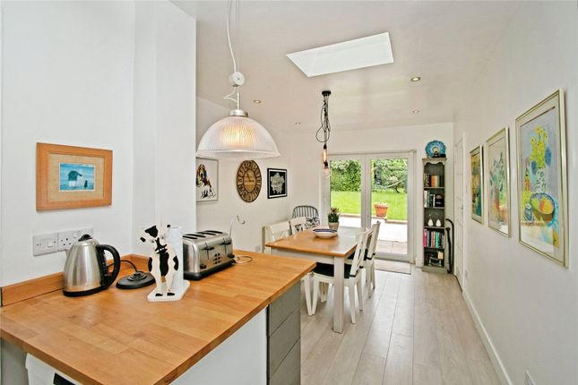8, Holywell Road, Cornwall photo 2