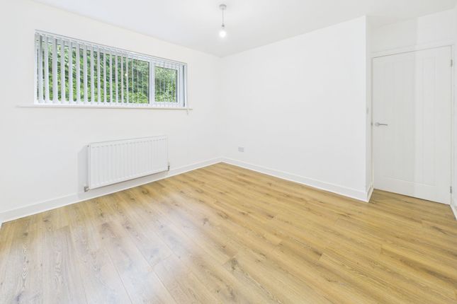 59 Tintern Avenue, Manchester photo 4