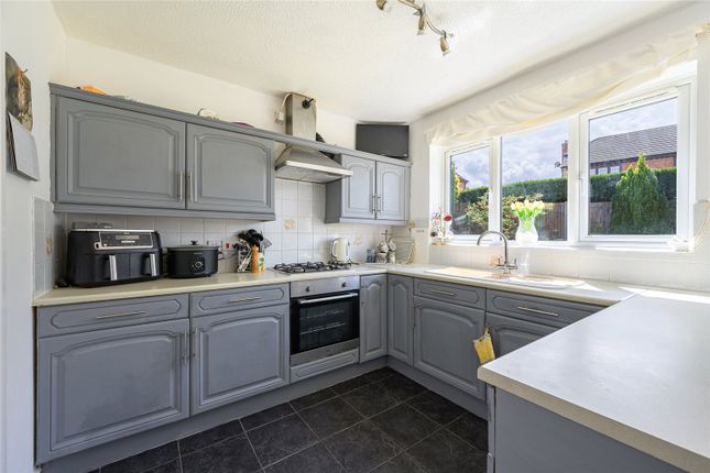 14, Dalby Close, Telford photo 3