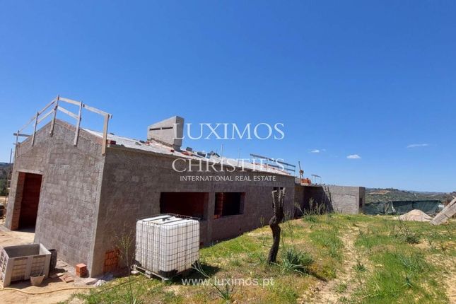 Villa for sale in Tunes, Portugal