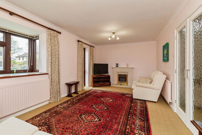 18, Vayre Close, Bristol photo 3