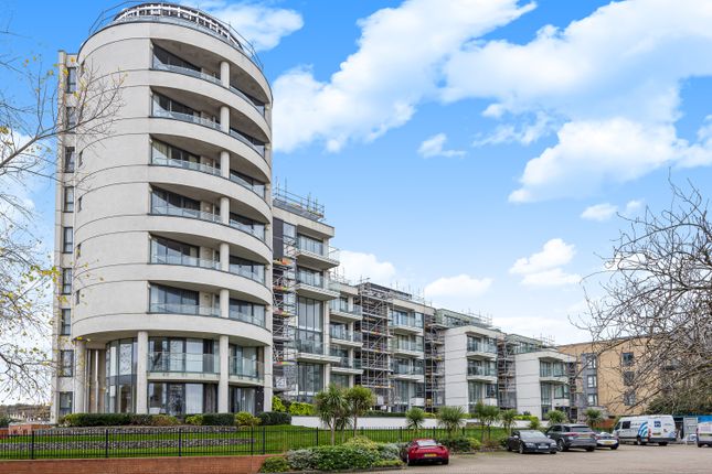 5 bed flat for sale in Pier Road, Gillingham ME7