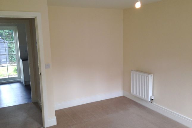 15, Elizabethan Gardens, RETFORD photo 5