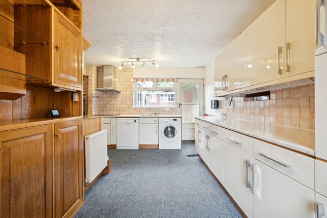 57 Kirklands, Welwyn Garden City, Hertfordshire photo 4