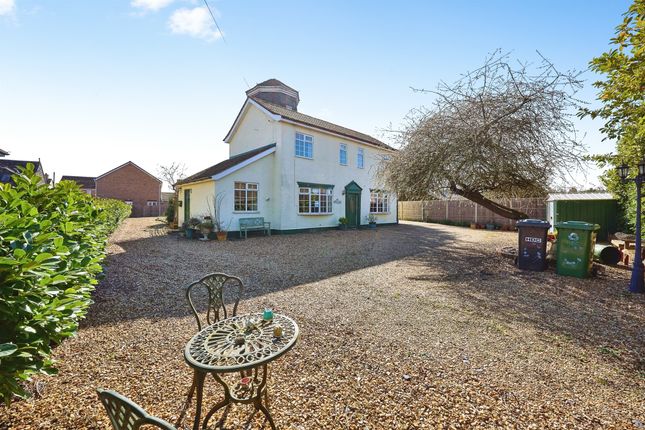 4-bed house on The Old Mill, Gidding Road, Huntingdon, £400,000