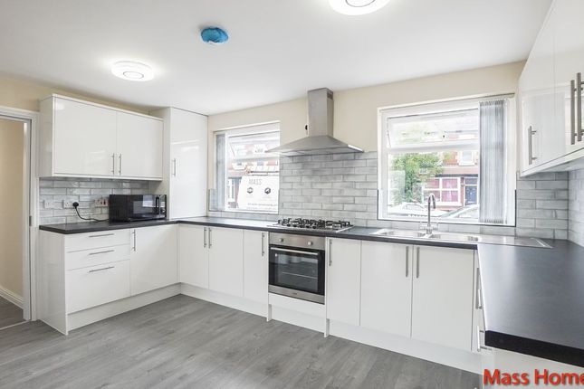 91, Broadfield Road, Manchester photo 2