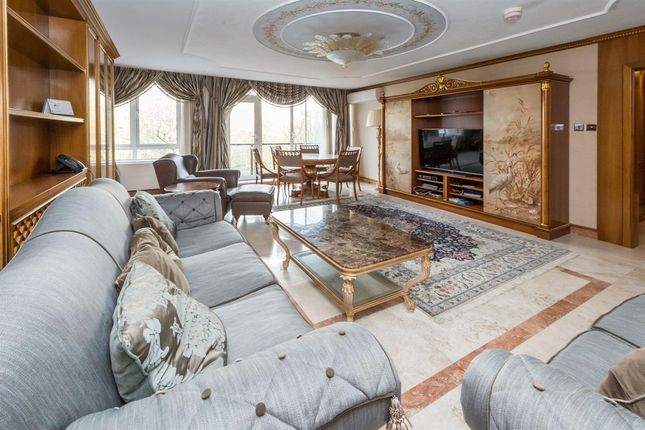 4 bed flat for sale in Broadwalk House, Hyde Park Gate, London SW7