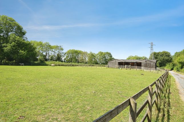 Faraway Cottage, 2, The Green, Gloucestershire photo 4