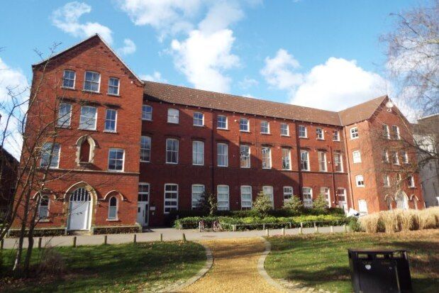 Thumbnail Flat to rent in James Weld Close, Southampton