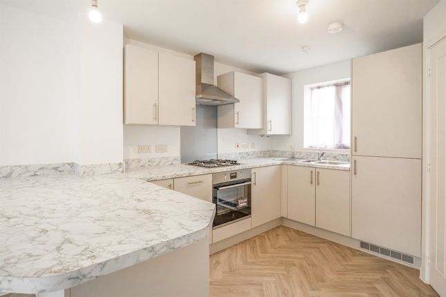 297, Homington Avenue, Swindon photo 4