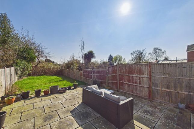 85, Hykeham Road, Lincoln photo 4