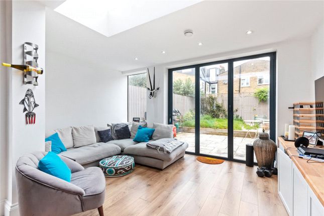 36A, Fountain Road, London photo 2