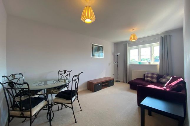 14, Turberville Place, Warwick photo 2
