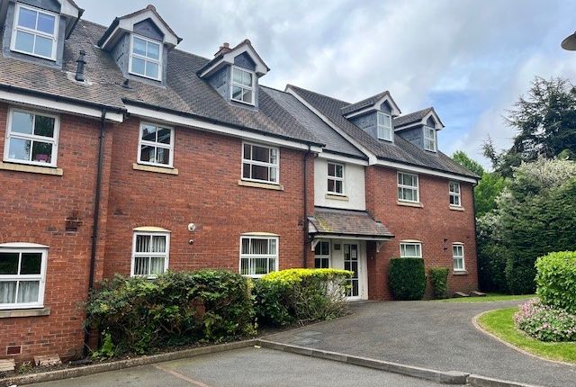 Thumbnail Duplex to rent in New Road, Solihull