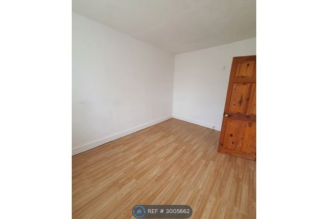 Durants Road, Enfield photo 3