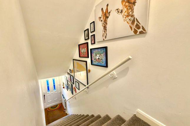 137B,, Stanhope Drive, Leeds photo 2